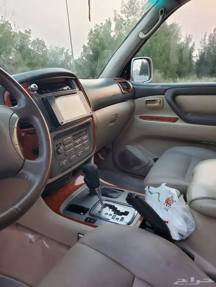 لاندكروزر 2004 - VXR فل كامل 8 سلندر 12