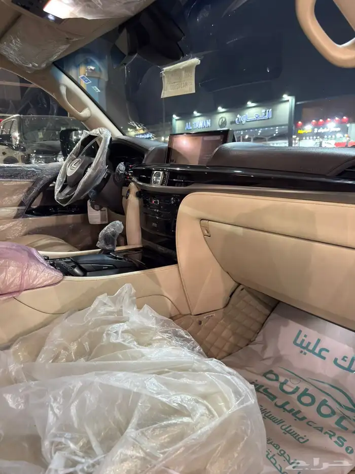 لكزس LX570 2021 سعودي 7