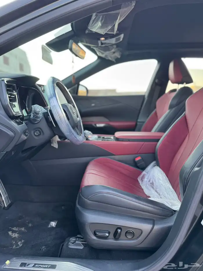 لكزس 2024 RX350 بنزين اف سبورت فل كامل 12