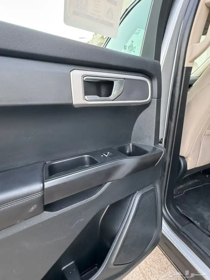 للبيع فورد اكسبلور نص فل دبل 6 سلندر 14