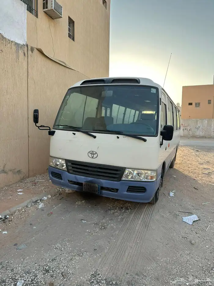 باص تويوتا مديل 2012 مخزن 0