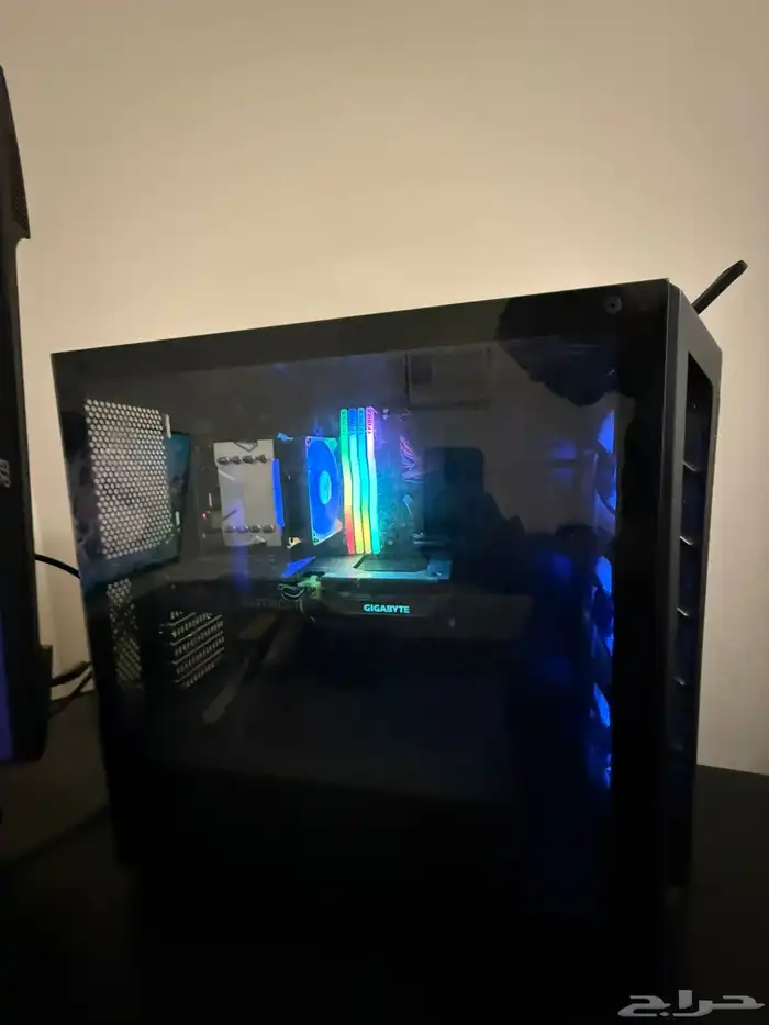 بي سي قيمنق بحاله ممتازه 2