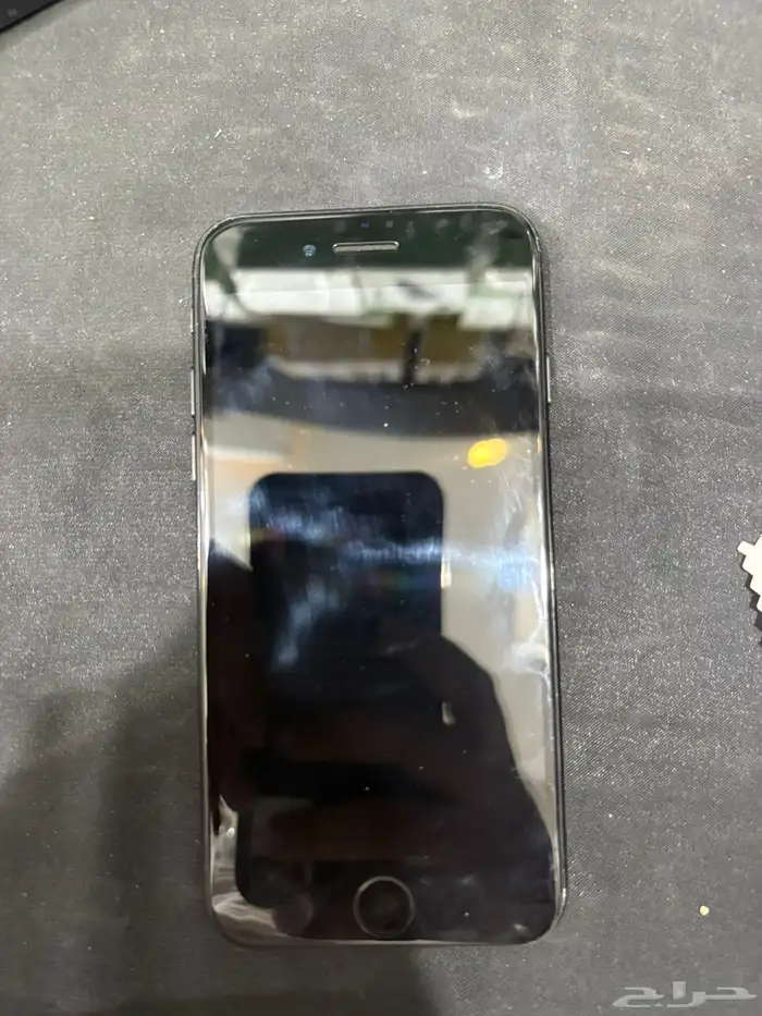 ايفون 7 عادي 2