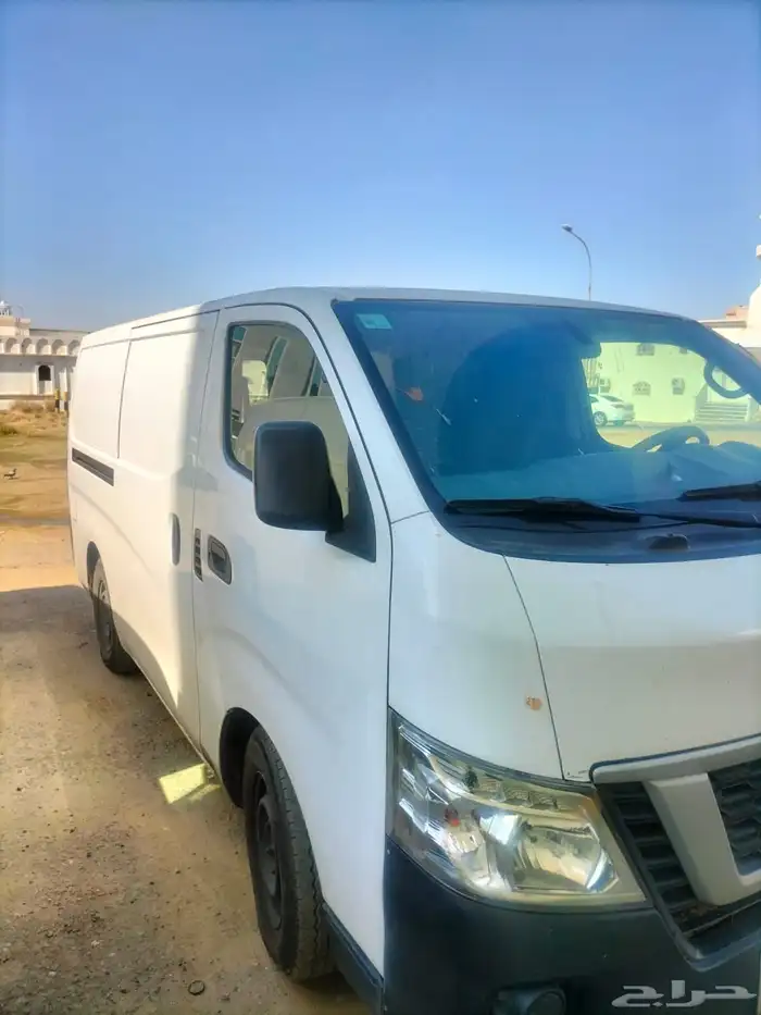 باص نيسان للإيجار 0
