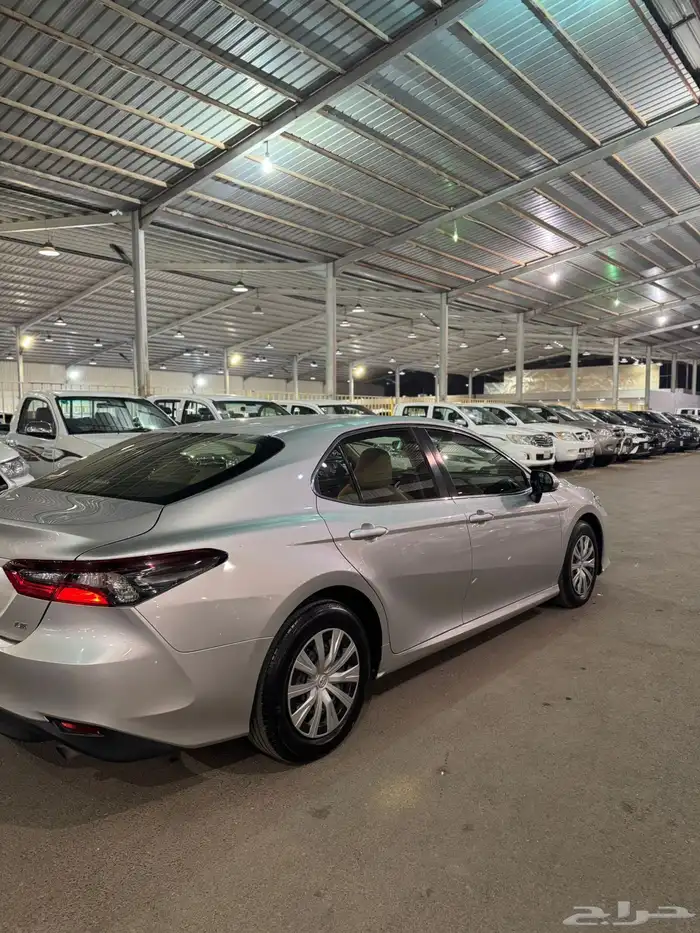 تويوتا كامري 2022 استاندر عداد 60 سعوووديه 5