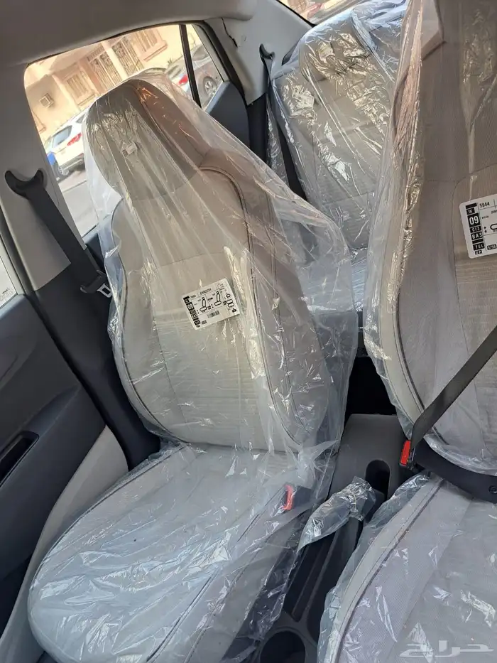 2024 i10مصدومة ومصلحة للبيع 12