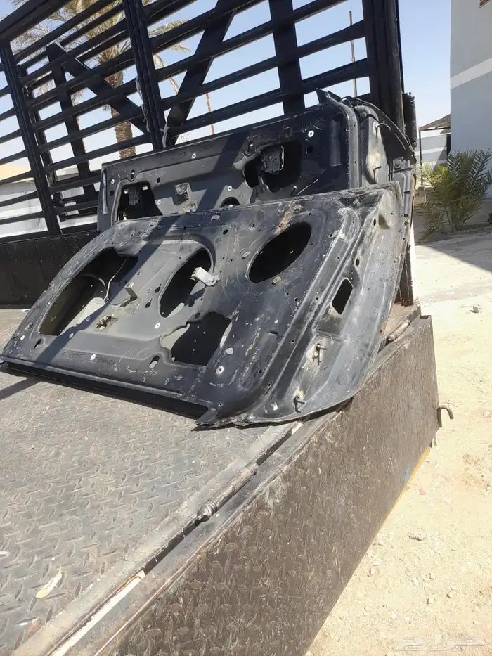 دوج سالنجر 2013قطع وكاله للبيع 0