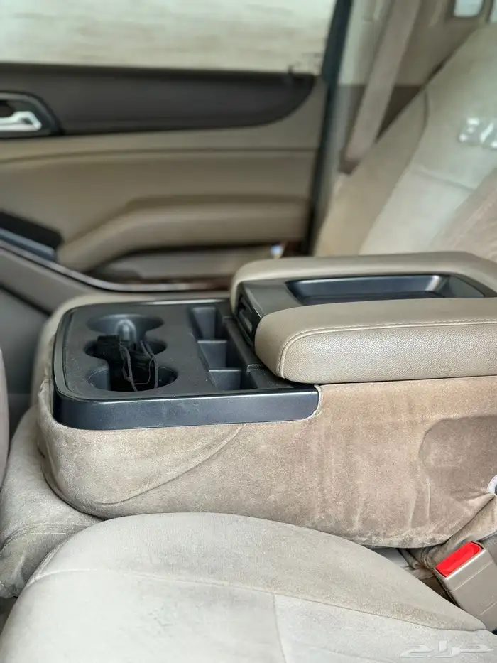 يوكن 2017 SLE مخزن ماشي 121 سعودي 12