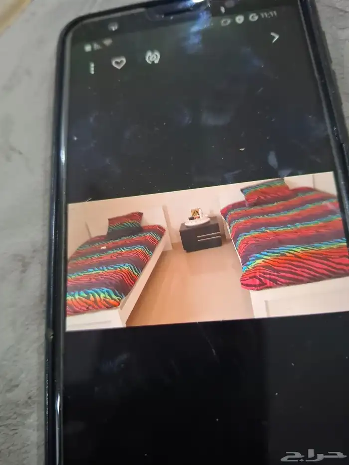 دولاب مع سريرين ب1700 ريال اخو الجديد نظيف جدا لدواعي السفر 0