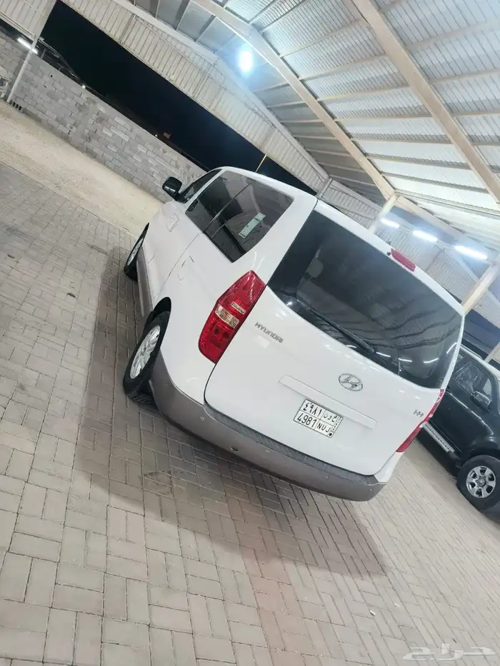 هونداي H1 2016 بنزين 4