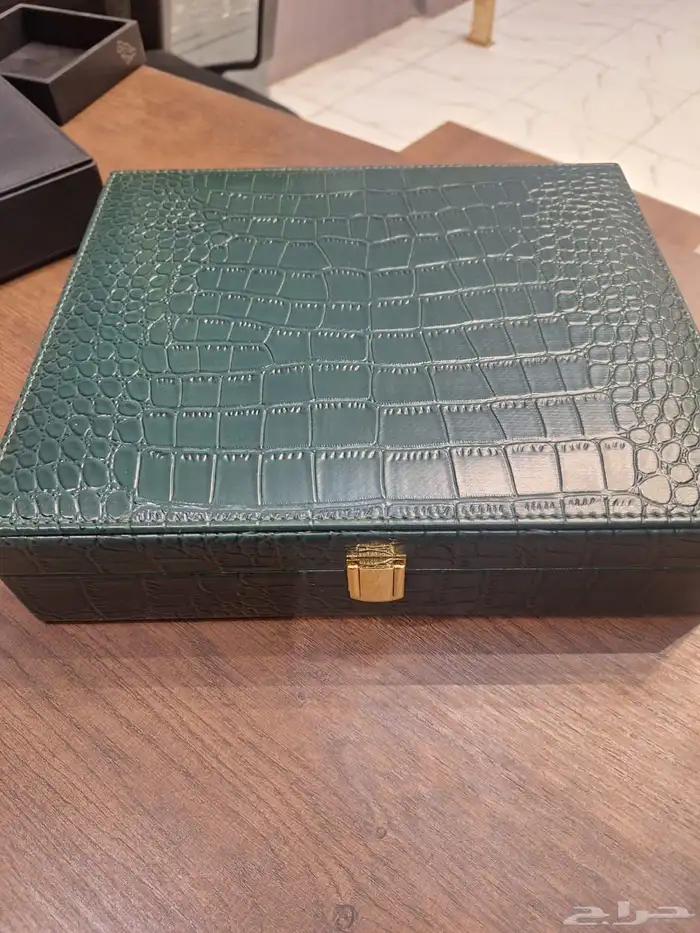 هدايا دعائية علب جلدية مطبوعات دروع تيشرتات مج اجنده شال 8