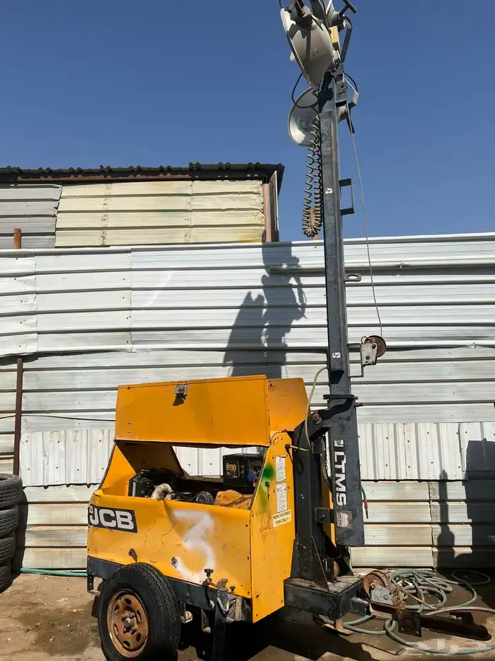 مولد كهرباء مع تاور لايت ينمار 9