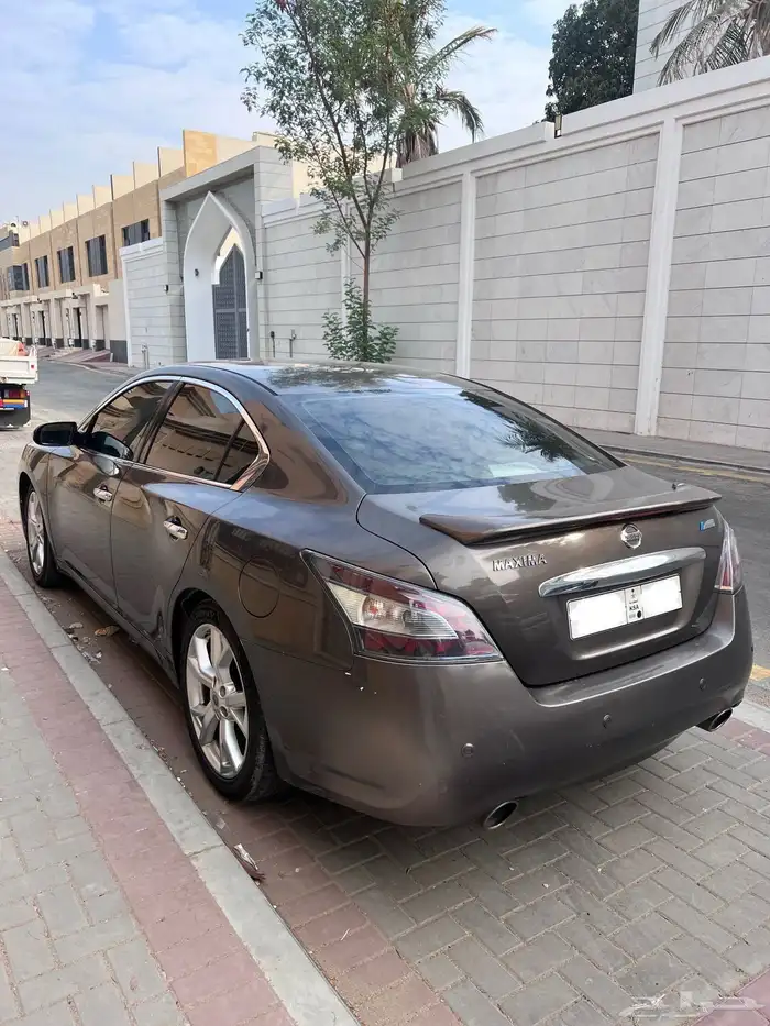 للبيع مكسيما 2014 اول مالك نظيف 4