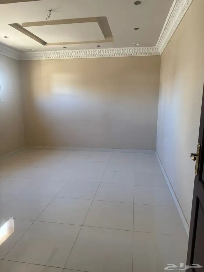 شقه للايجار 6غرف الدويمه 33الف 10