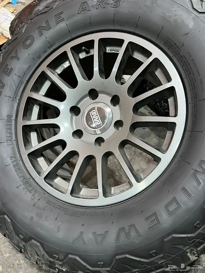 جنوط برايد 6 مسمار مع كفرات نص حجري ودواي مقاس 17 7