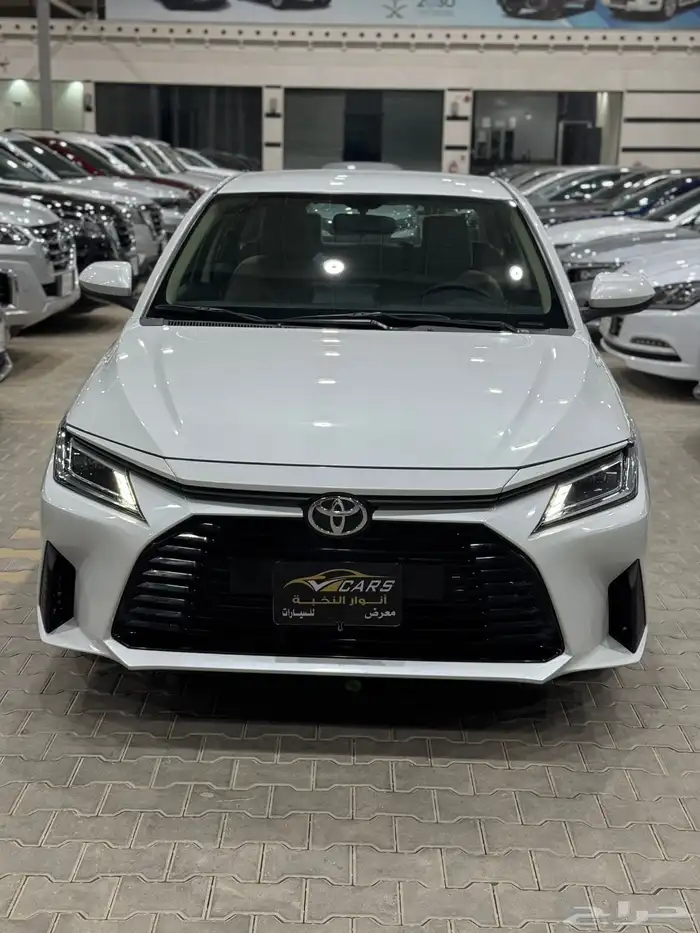 تويوتا يارس 2024 Y - عداد 25 الف كيلو فقط 0