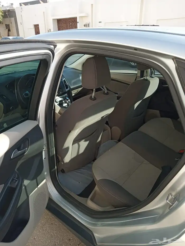 فورد فوكس 10