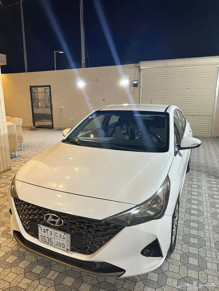 سياره اكسنت 2021 لون ابيض 6