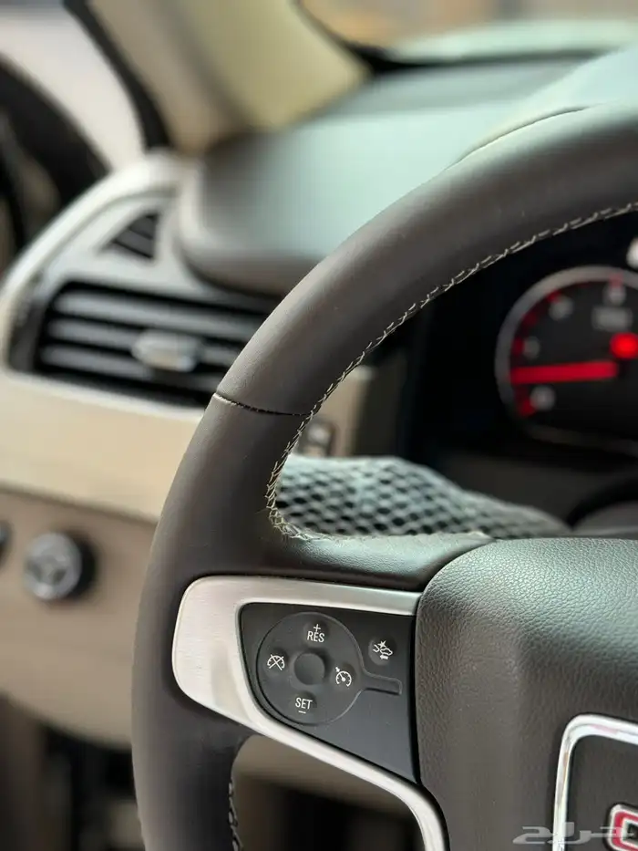 يوكن 2017 SLE مخزن ماشي 121 سعودي 24