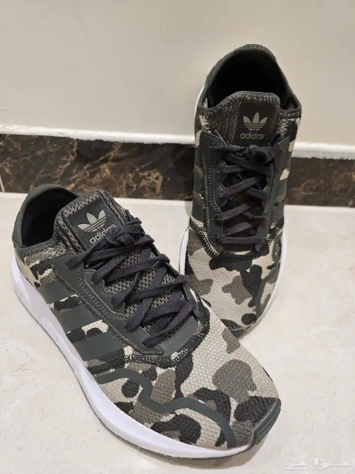 جزم وملابس رياضية نسائية جديدة 0