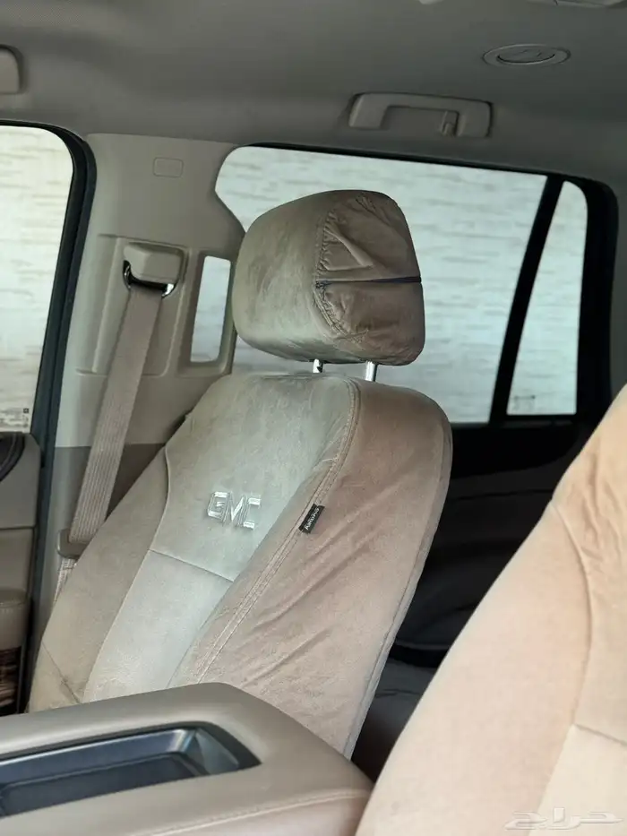 يوكن 2017 SLE مخزن ماشي 121 سعودي 11