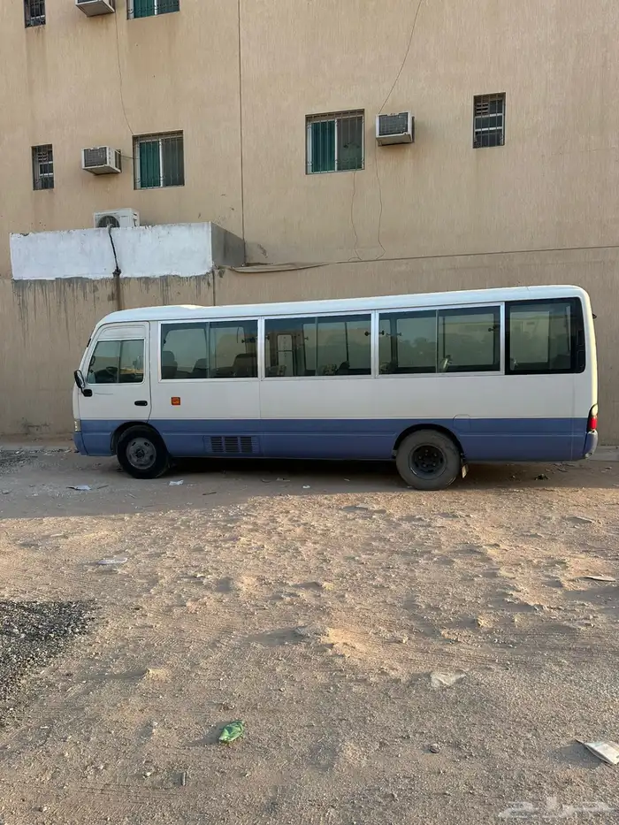 باص تويوتا مديل 2012 مخزن 1