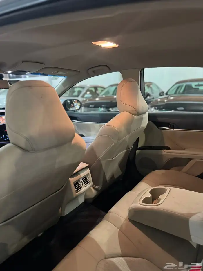 تويوتا كامري 2022 استاندر عداد 60 سعوووديه 8