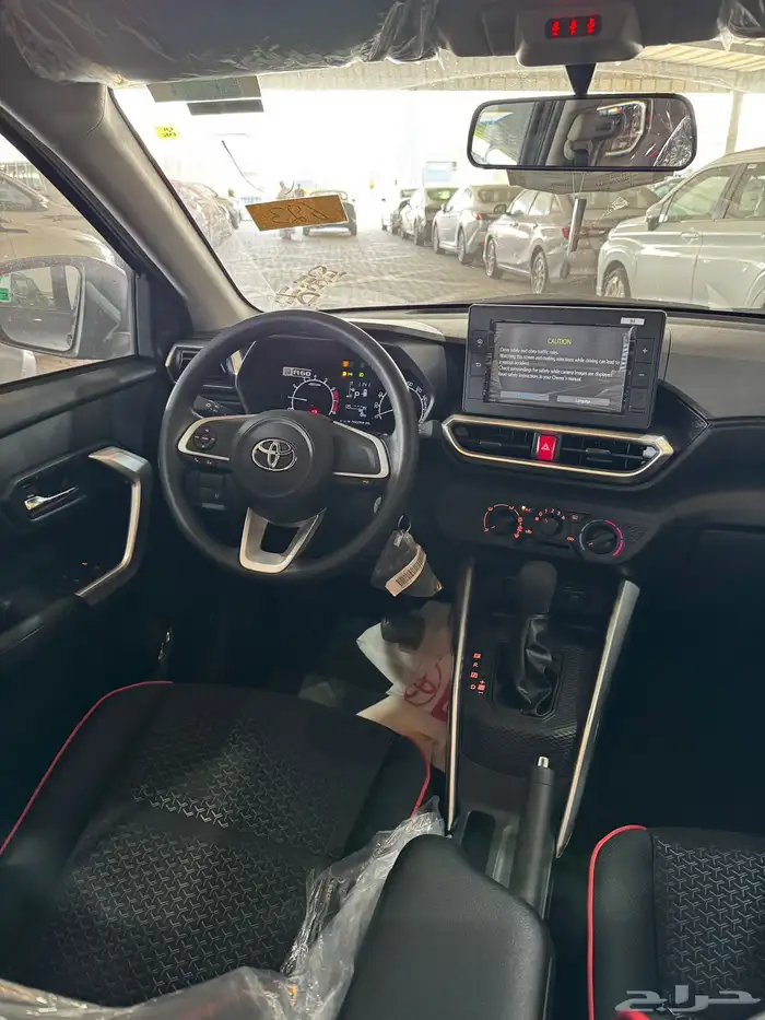 تويوتا رايزXLE 4