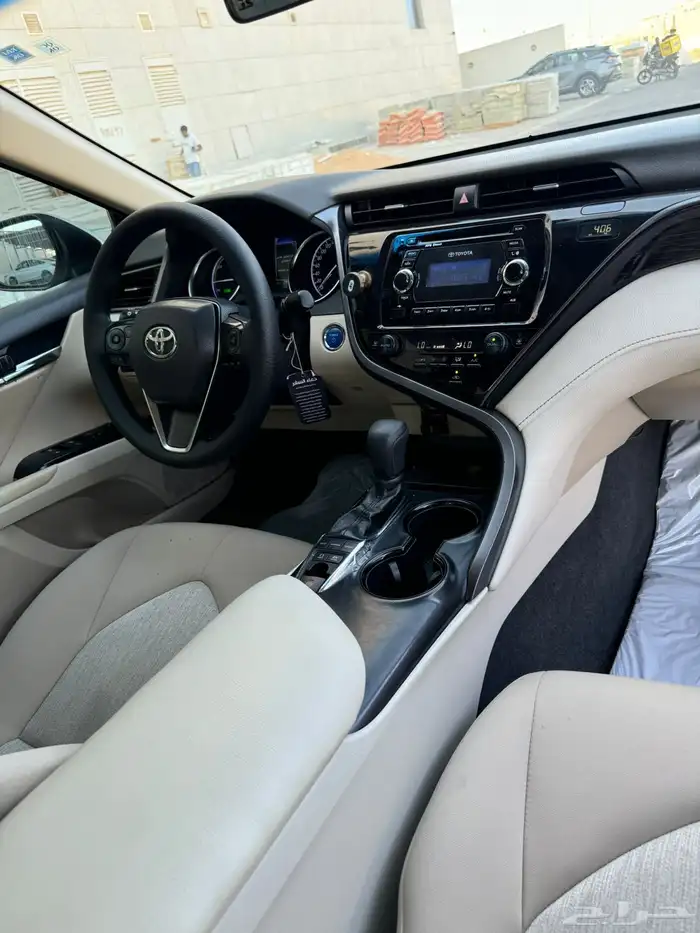 كامري 2020 هايبرد للبيع 8