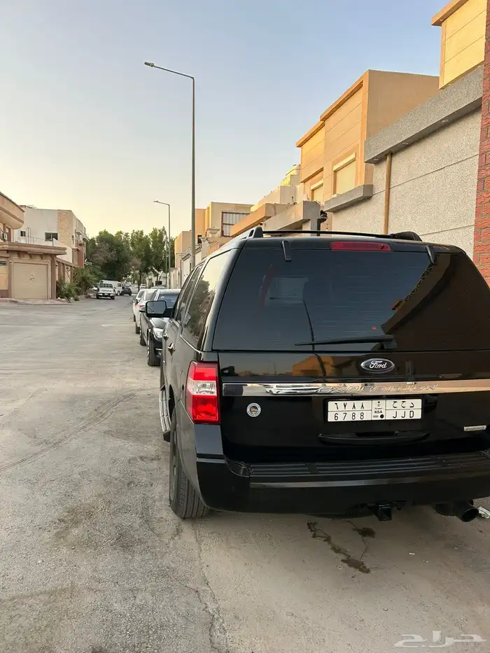 فورد اكسبديشن 2016 4