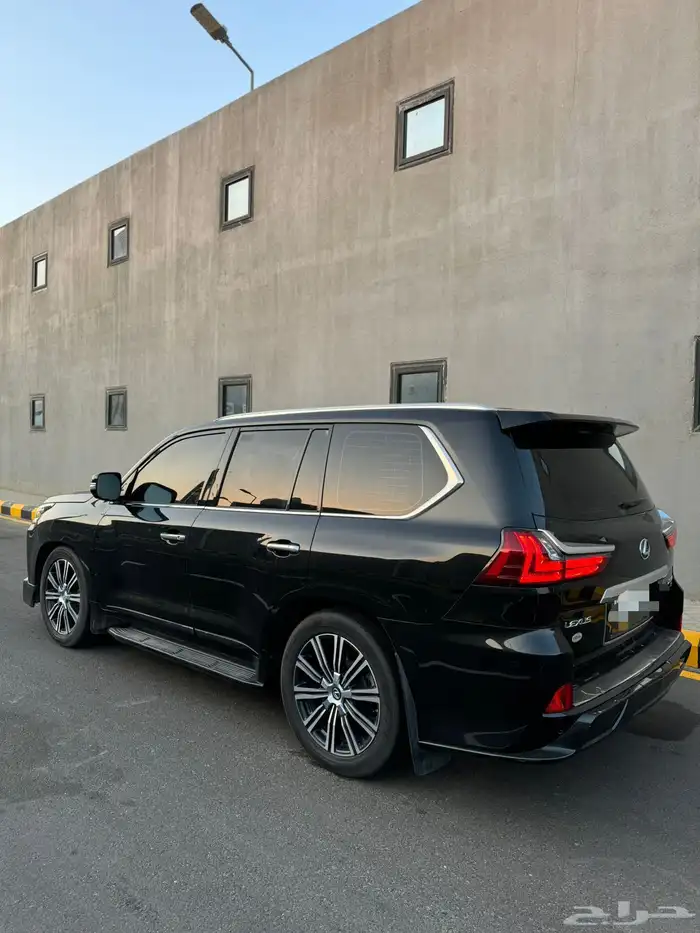 جيب لكزس 2019 فل كامل 0