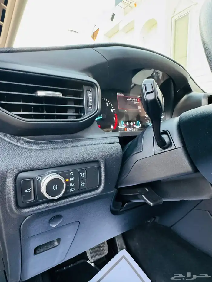 للبيع فورد اكسبلور نص فل دبل 6 سلندر 18