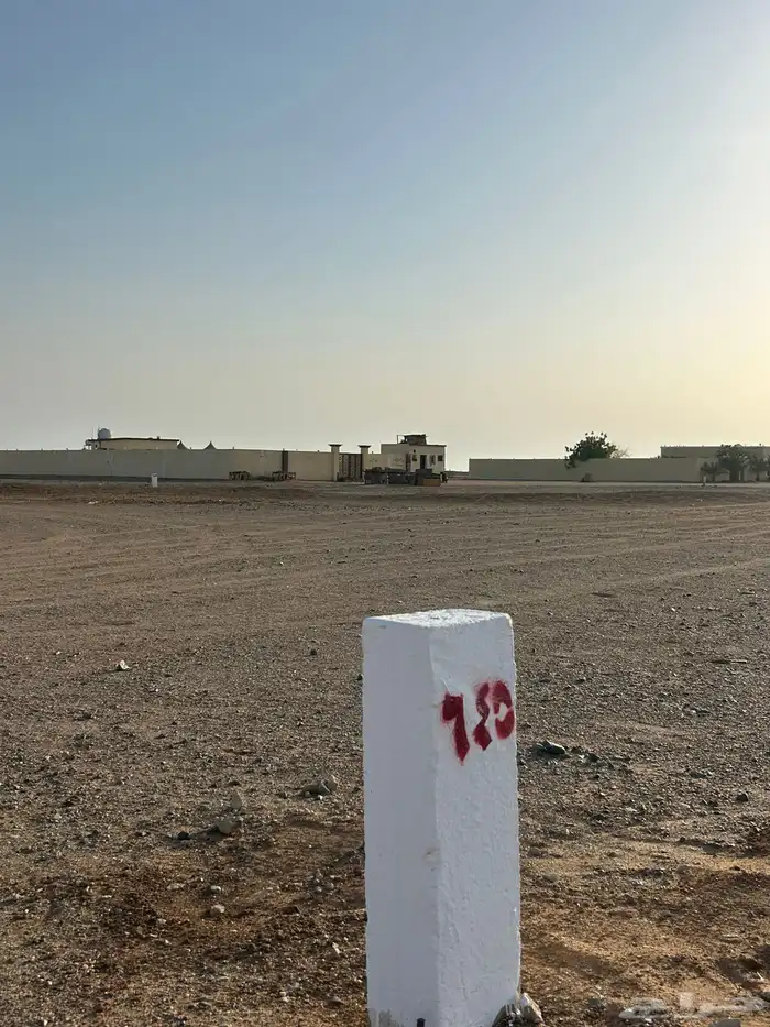 فرصه للبيع ارض 300 متر في جوهرة العروس 2ر حي الفرقان 4