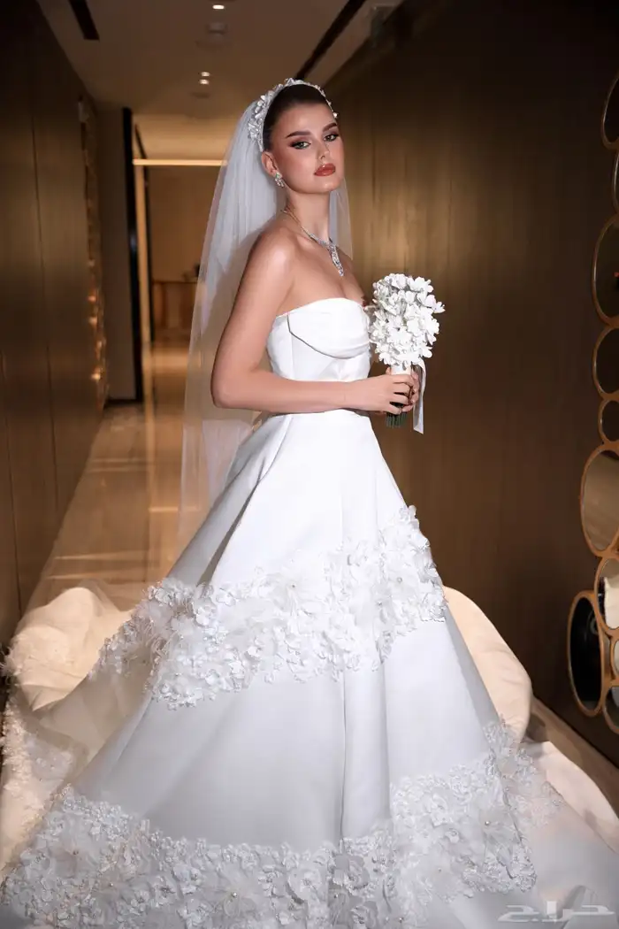 فستان زواج خيالي وقابل للتفاوض 1