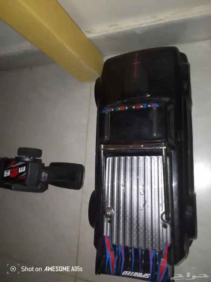 سيارتين ريموت كنترول للبع نظاف الجيب شبه جديد للبيع مستعجل 3