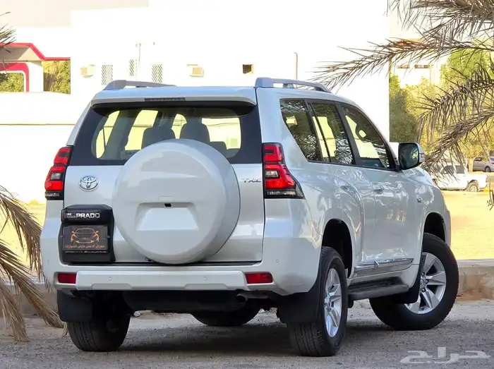 برادو 2023 نص فل V6 TXL 5