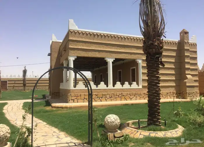 م أعمال التراث طين حجر تراث 1