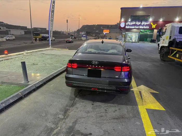 اكسنت 2025 للبيع 3