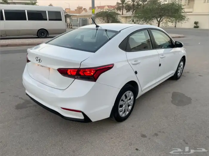 اكسنت 2020 نظيف جدا جدا 4