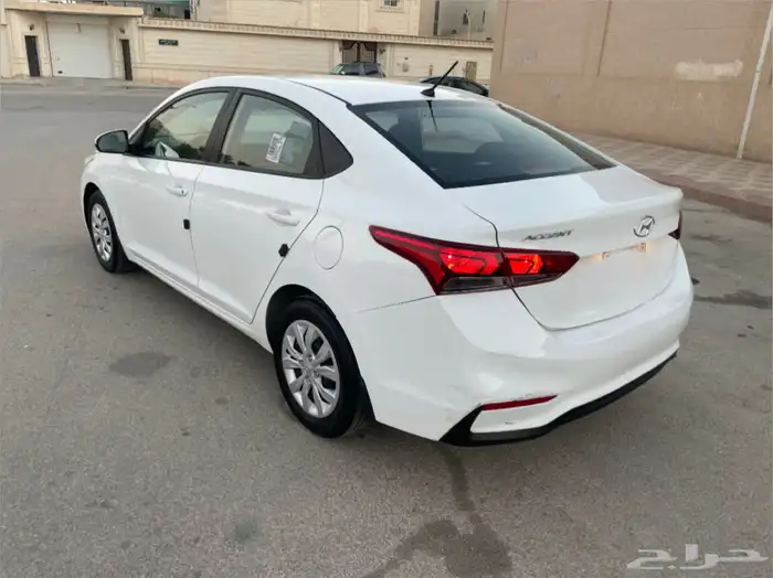 اكسنت 2020 نظيف جدا جدا 3