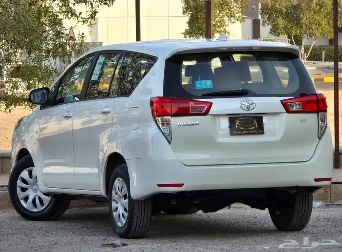 اينوفا 2022 إستاندر 7