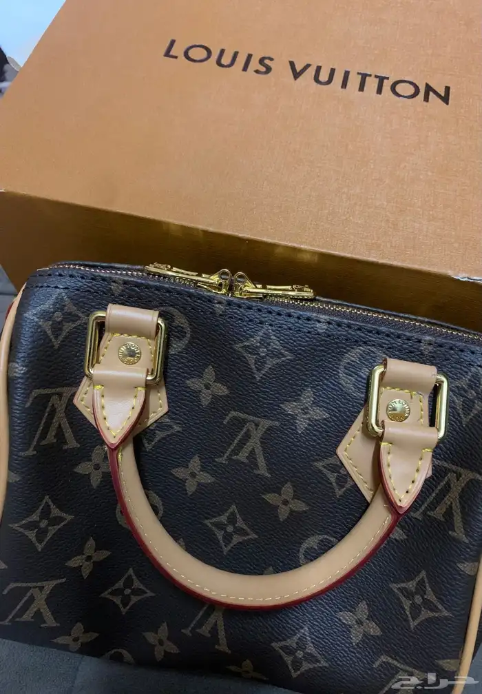 حقيبه للبيع 0