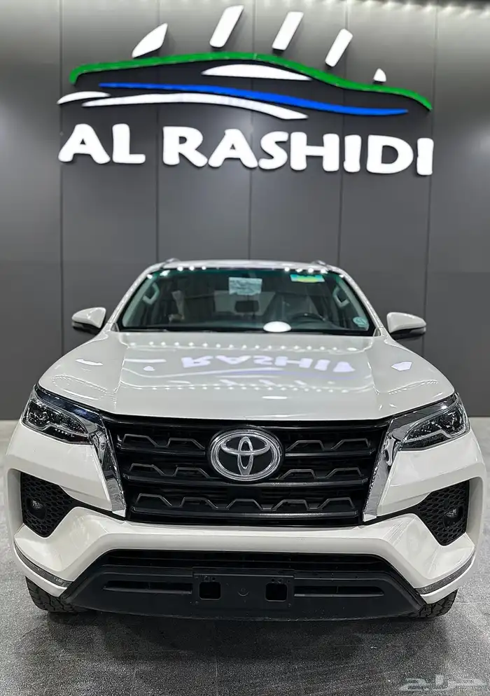 فورشنر ديزل 2021 بريمي دبل دفلك لدى معرض(الرشيدي) 4