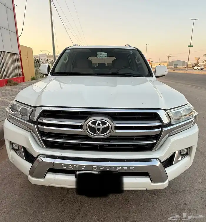 لاندكروزر صالون 2019 ديزل 0