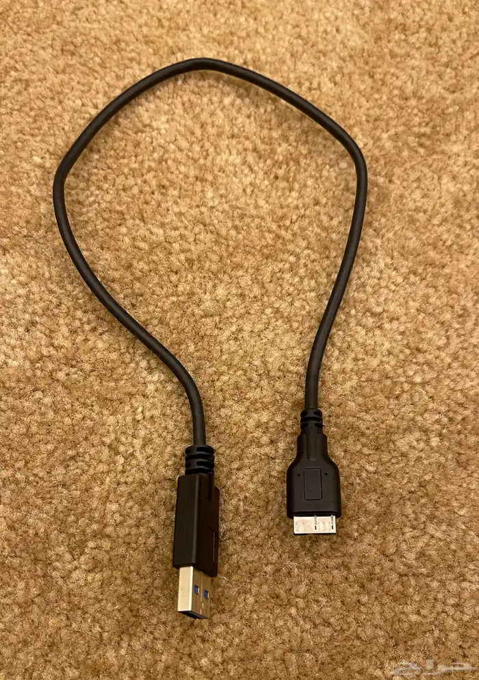 مجموعت اغراض شبه جديده للي يبغاها كامله 28 قطعه 100 ريال كل 19