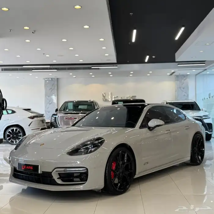 بورش باناميرا 2023 GTS 0