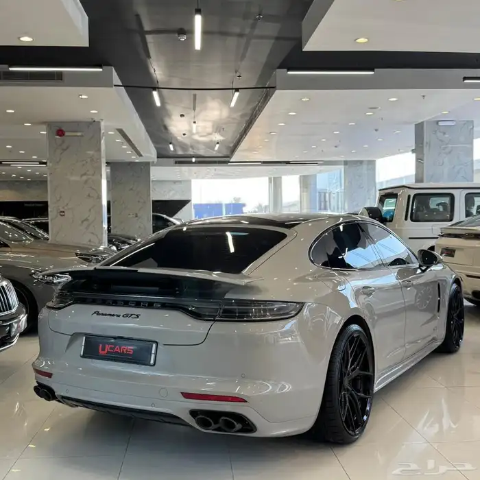 بورش باناميرا 2023 GTS 2