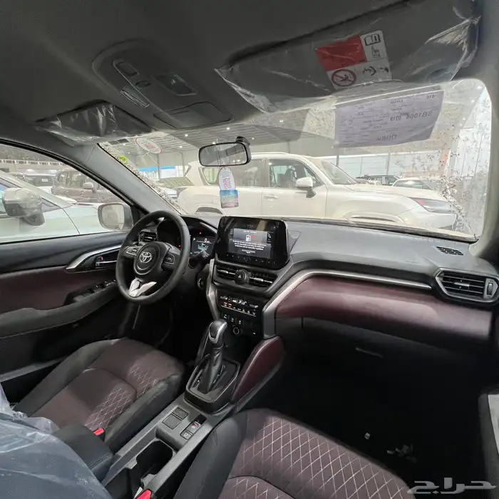 تويوتا اوربان كروز GL 8