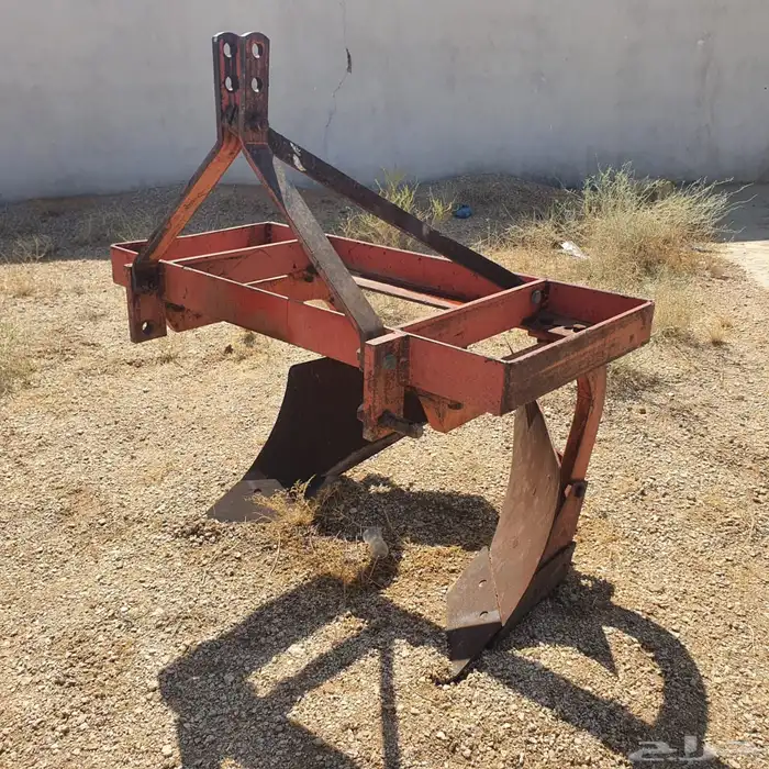 معدات زراعية حراثة 4