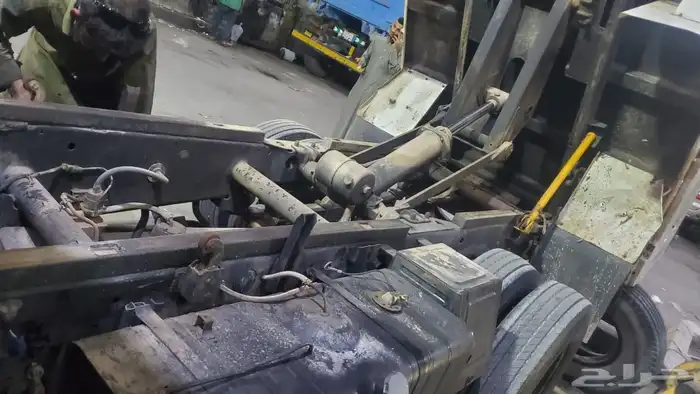 قلاب ديهاتسو مديل 2004 مخزن ماشي 140 2